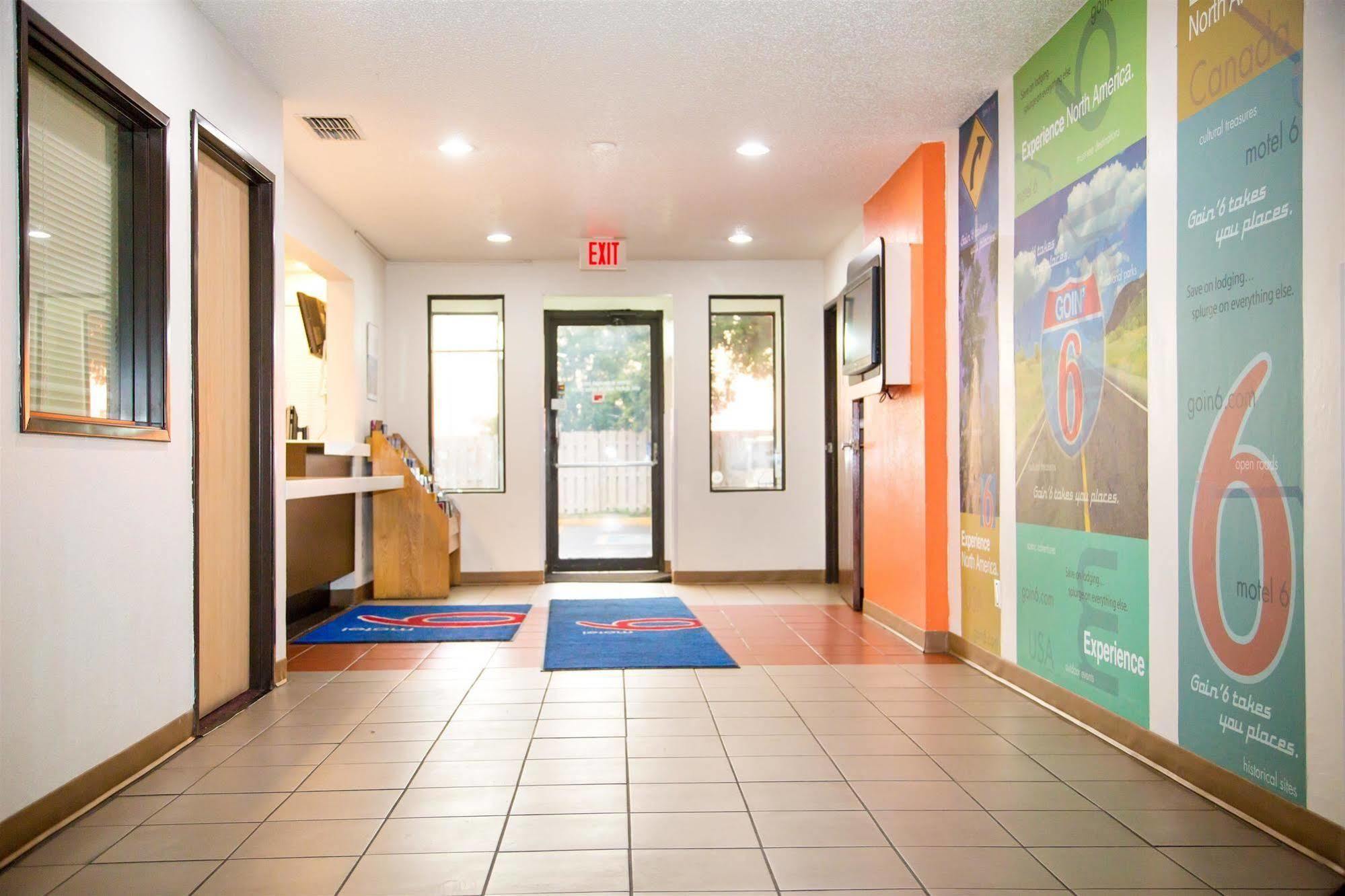 Motel 6-Omaha, Ne Exterior photo